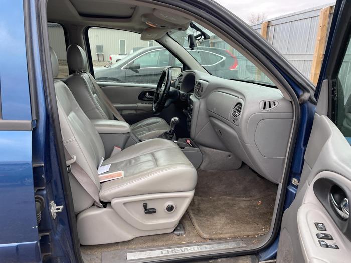 2005 chevrolet trailblazer ls with 149856 miles for sale near elk-river, minnesota 3875c914b8fa48feb65ad3249ddfd8dc.jpg