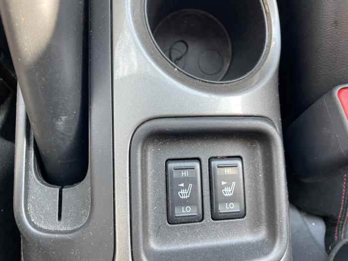 2012 nissan juke sl with 84538 miles for sale near elk-river, minnesota 38e682bff81d4bdeaa43170e2327981e.jpg