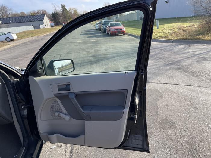 2009 ford focus s with 231203 miles for sale near elk-river, minnesota 3966726c64804e82bac80d620eb37ac1.jpg
