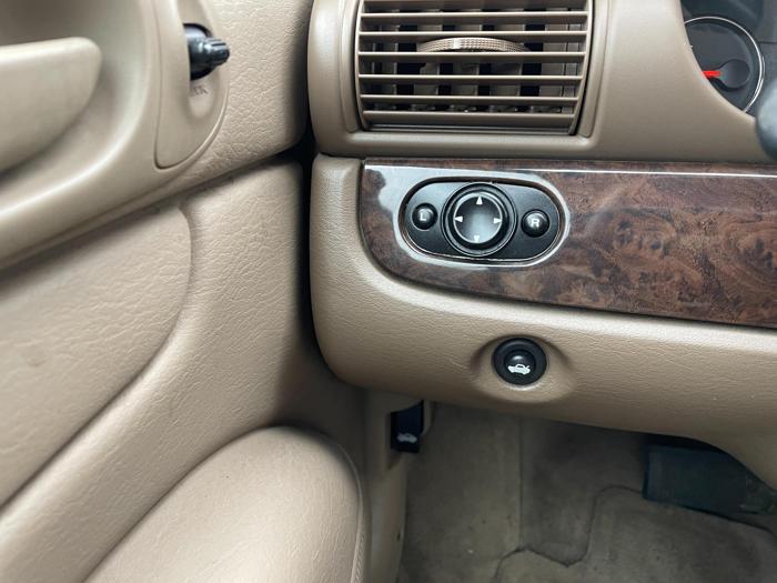 2004 chrysler sebring lxi with 81374 miles for sale near elk-river, minnesota 3b2a34fb98334ea9ae5239f770c6523f.jpg