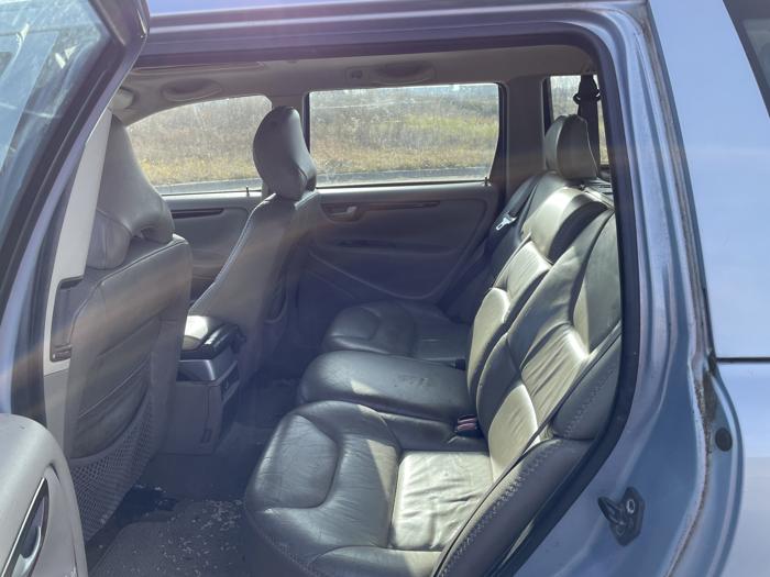 2001 volvo v70 with 186232 miles for sale near elk-river, minnesota 3bc9da48f5a44e2f84e491a9cb14eab8.jpg