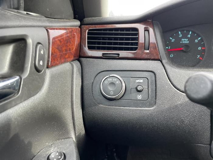 2011 chevrolet impala with 172031 miles for sale near elk-river, minnesota 3eb5ad50f2bb46bcabd07b462713756d.jpg