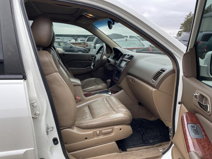2004 acura mdx touring-package with 237658 miles for sale near elk-river, minnesota 3fae8058b34e41139bb02e75844585c1.jpg