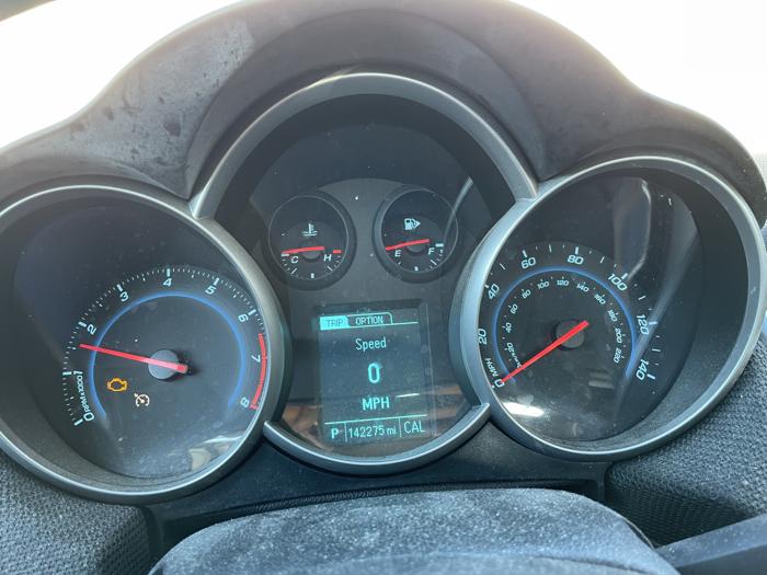 2014 chevrolet cruze 1lt-auto with 142275 miles for sale near elk-river, minnesota 410398321fee4b78b516fced22899800.jpg