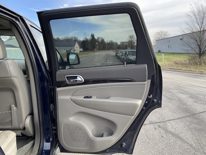 2012 jeep grand-cherokee with 180340 miles for sale near elk-river, minnesota 4138183741c84cf2b824dc7803fb913a.jpg