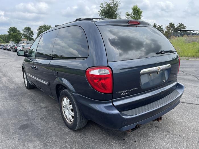2007 chrysler town-&-country touring with 216573 miles for sale near elk-river, minnesota 41840fef07e84f8fb25f73c0262691f6.jpg