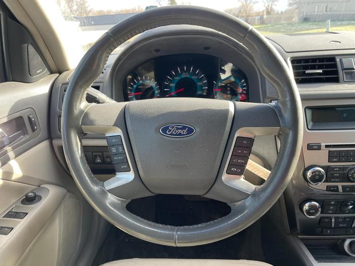 2010 ford fusion with 215788 miles for sale near elk-river, minnesota 422e5a441f8c417fa0f3ba82fb883902.jpg