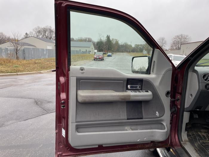 2006 ford f-150 styleside with 230054 miles for sale near elk-river, minnesota 43c31a93dbd246f98b4359982b98ac0d.jpg