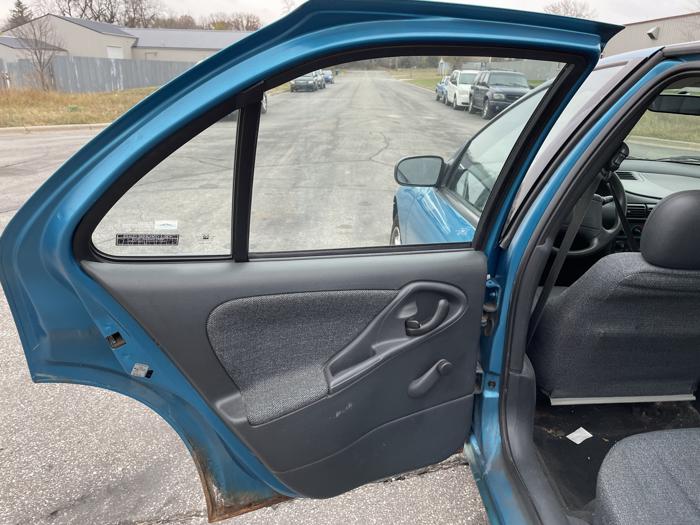 1999 chevrolet cavalier sel with 130174 miles for sale near elk-river, minnesota 442f65a960384bfca8213493a934ce31.jpg