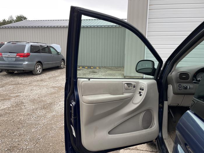 2005 dodge caravan-grand-caravan sxt with 184852 miles for sale near elk-river, minnesota 46ea9f4ee52941acbdce7d9442bec228.jpg