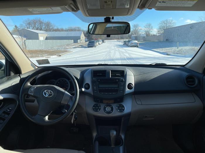 2007 toyota rav4 limited with 136467 miles for sale near elk-river, minnesota 4733204e2c0a4fcb9901159db55499f8.jpg