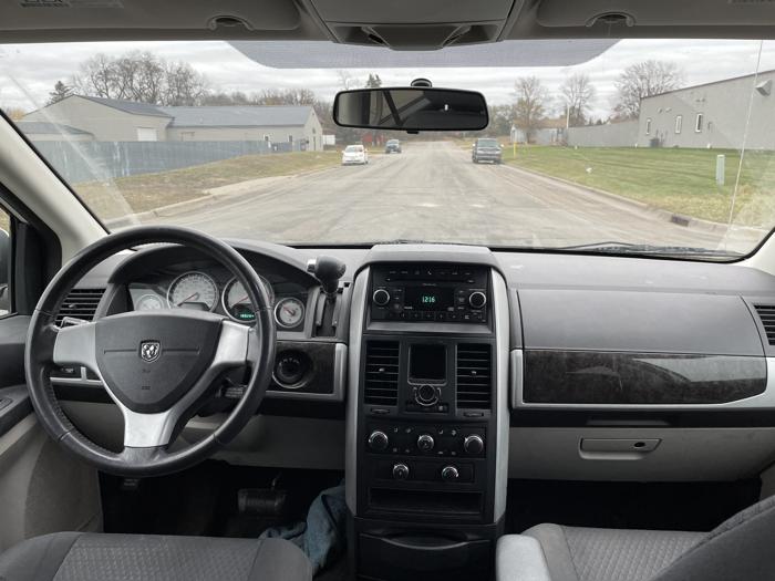 2010 dodge grand-caravan sxt with 188284 miles for sale near elk-river, minnesota 47a21d6623bf4b31aa8dd37d117df3f8.jpg