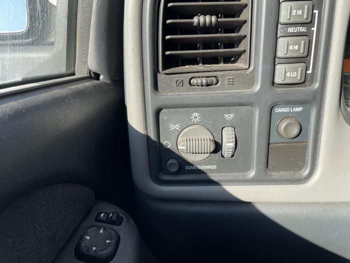 2000 chevrolet silverado 1500 with 233829 miles for sale near elk-river, minnesota 48967bf6e896456a82622498f84fe091.jpg