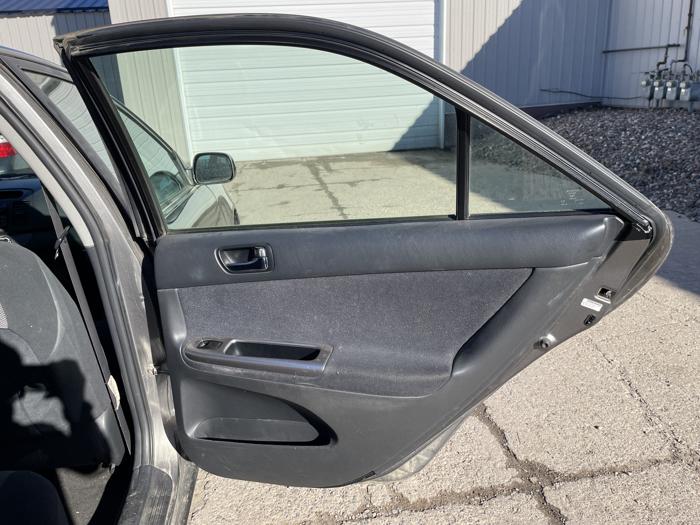 2005 toyota camry with 240226 miles for sale near elk-river, minnesota 4b6218a3140f4b02904f289c3031c168.jpg