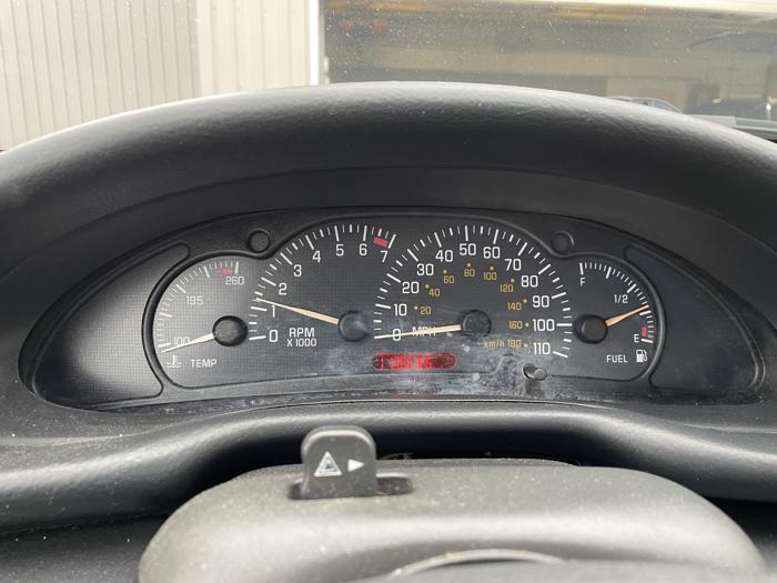 2002 pontiac sunfire se with 118635 miles for sale near elk-river, minnesota 4c40af48317647e9a1214aecc46eed3c.jpg