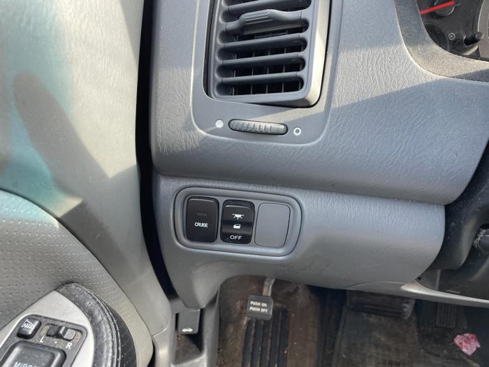 2004 honda pilot ex-l with 209900 miles for sale near elk-river, minnesota 4da3886aa2304196a8a74bbb907ca0cb.jpg