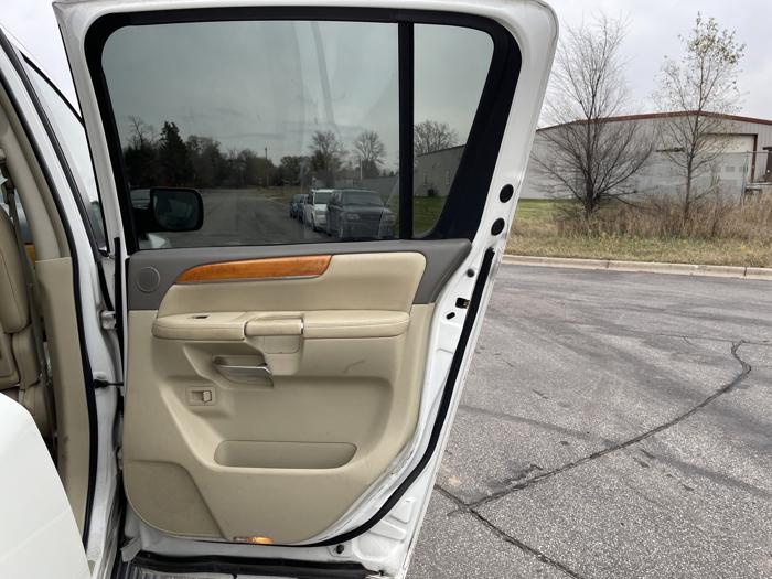 2008 infiniti qx56 sel with 215341 miles for sale near elk-river, minnesota 4fe7f2165da24ae4a6cd8f2a3fafdec4.jpg