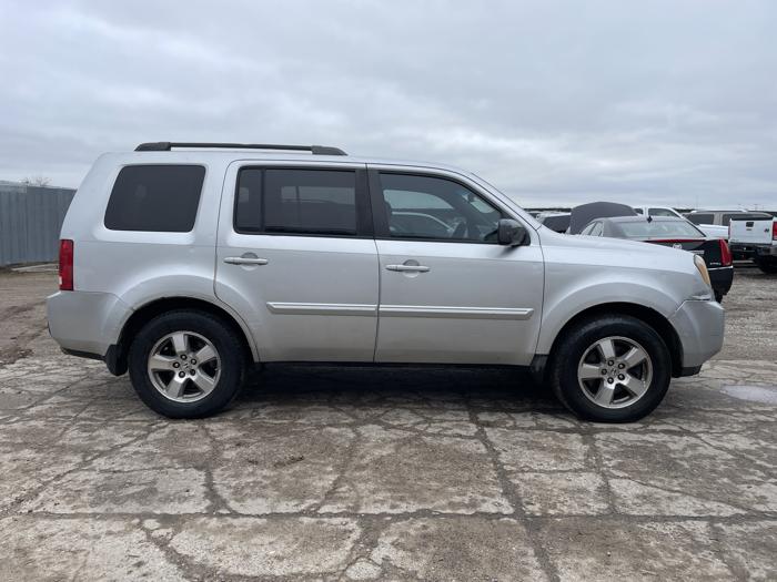 2009 honda pilot ex with 161359 miles for sale near elk-river, minnesota 4ff64829bde64d0eb44b48f0d9d5b0c1.jpg