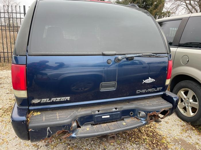 2000 chevrolet blazer ls with 254734 miles for sale near elk-river, minnesota 50e4d6e6682b40549641e9ccfa130f37.jpg