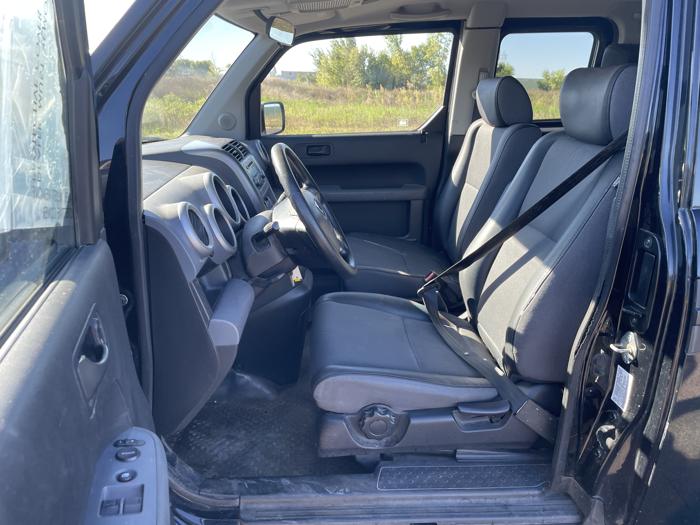 2004 honda element ex with 173286 miles for sale near elk-river, minnesota 50e598f85ac64452bab9646309b0eb49.jpg