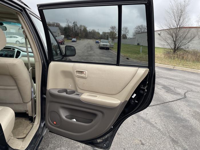 2006 toyota highlander std with 192550 miles for sale near elk-river, minnesota 5136f3107cff42e9bf736297cd2aea9c.jpg