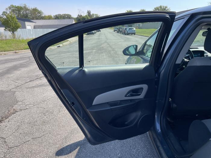 2012 chevrolet cruze ls with 173020 miles for sale near elk-river, minnesota 524d4ebb304844a6a885e26bbbccf9c2.jpg