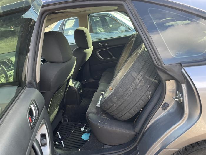 2008 subaru legacy 2.5i with 185226 miles for sale near elk-river, minnesota 527bbeba211c4d8d8765455c7d4e8fbd.jpg