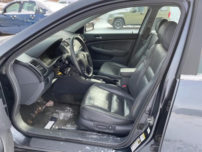 2004 honda accord ex-v6 with 131939 miles for sale near elk-river, minnesota 535e4acf315340ffaf679d7e45fb4b92.jpg