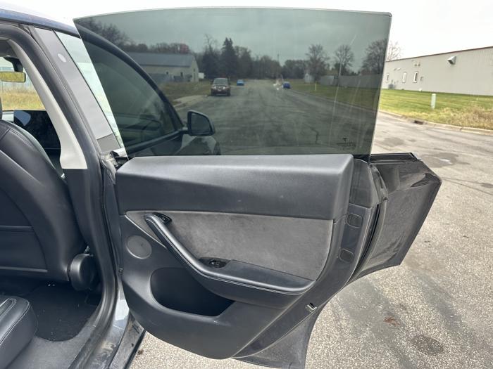 2020 tesla model-y performance with 113734 miles for sale near elk-river, minnesota 5478754668d84f4a898d9fe8bbf7b0b3.jpg