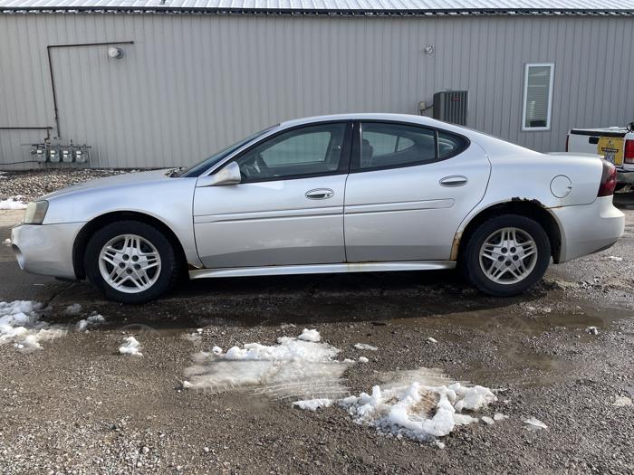 2004 pontiac grand-prix sel with 187055 miles for sale near elk-river, minnesota 56106813e5844e8fac4472f210cf18cd.jpg
