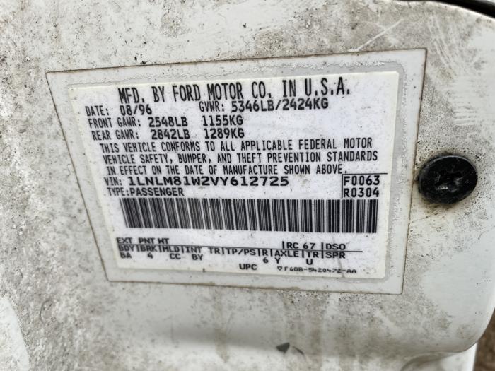 1997 lincoln town-car sel with 257716 miles for sale near elk-river, minnesota 577301e872fc4913ae59aa328135e0f5.jpg