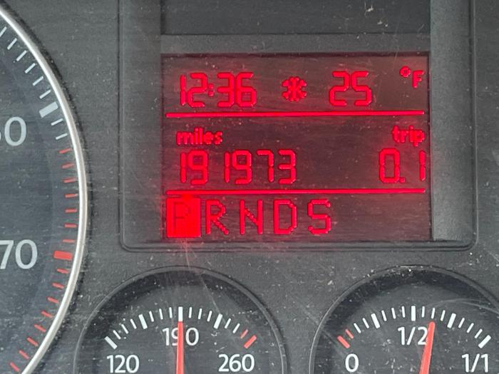 2008 volkswagen rabbit with 191973 miles for sale near elk-river, minnesota 58e6b4fbdb2c41e1af086ca20c912d70.jpg