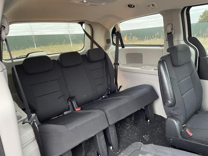 2010 dodge grand-caravan sxt with 188284 miles for sale near elk-river, minnesota 5a93f7c391784c32a7806f025adf66c5.jpg