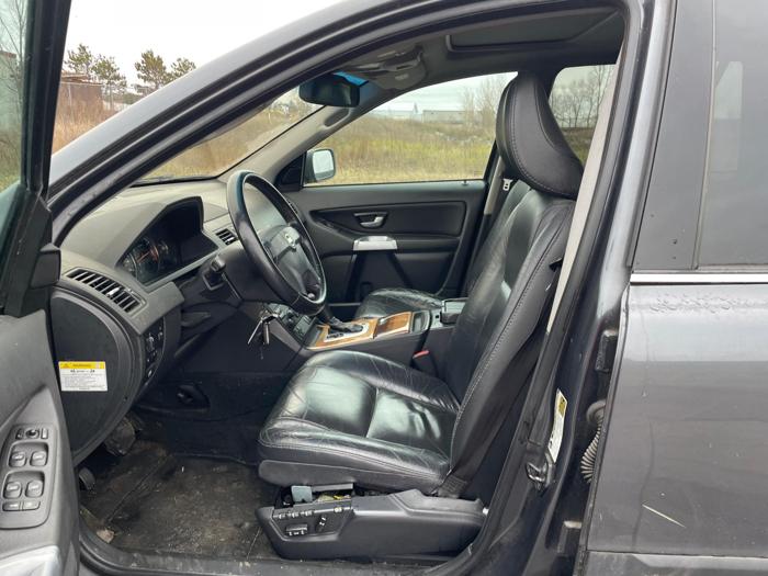2005 volvo xc90 sel with 127627 miles for sale near elk-river, minnesota 5bec23ca380046079c0f402a7bb0dfca.jpg