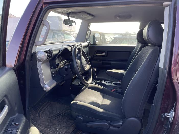 2007 toyota fj-cruiser sel with 303661 miles for sale near elk-river, minnesota 5f14e16d9a234b459804c9e167f7b7c2.jpg