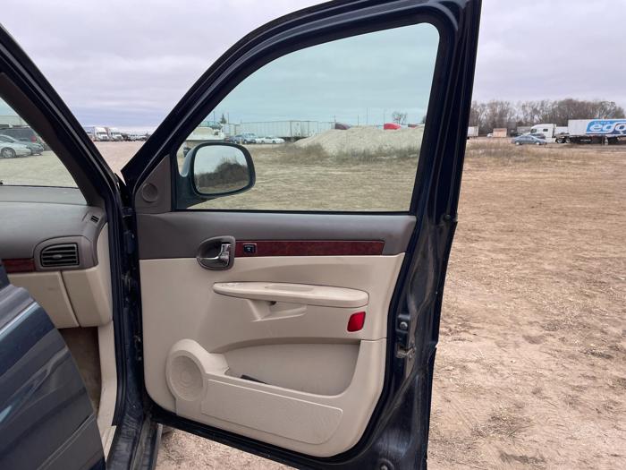 2005 buick rendezvous sel with 174249 miles for sale near elk-river, minnesota 5f86272191834b8db624d142c33b182f.jpg