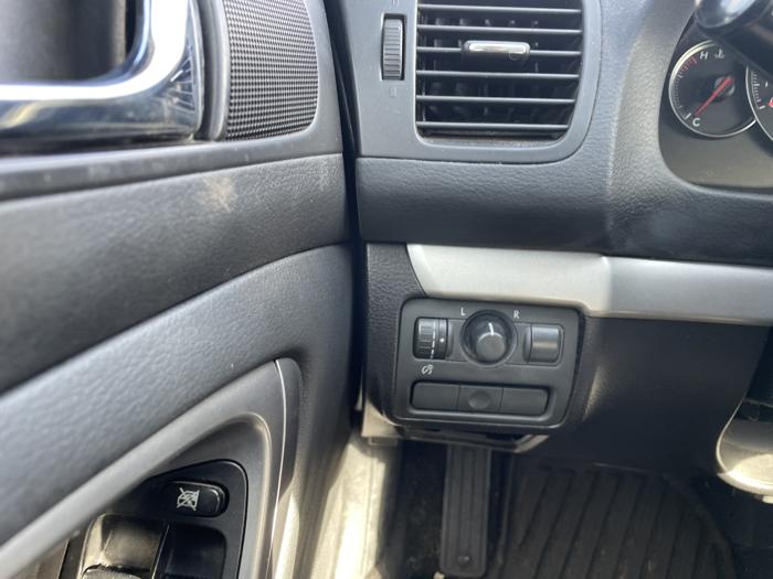 2008 subaru legacy 2.5i with 185226 miles for sale near elk-river, minnesota 6011e42b8cd944d993efaa77386a40cc.jpg