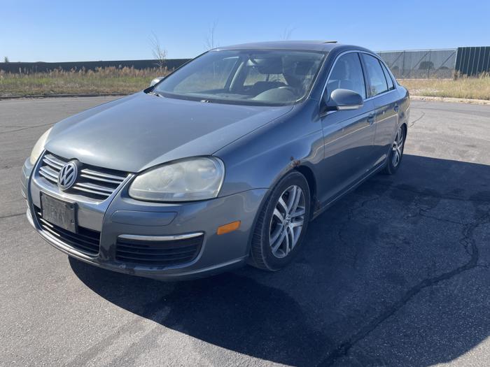 2006 volkswagen jetta sel with 195690 miles for sale near elk-river, minnesota 60e63376297448028a430b760e27c354.jpg