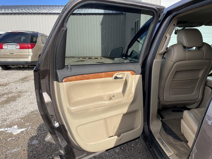 2007 saturn outlook sel with 206327 miles for sale near elk-river, minnesota 60eb364ced8b407badb2e12dc25e7cae.jpg