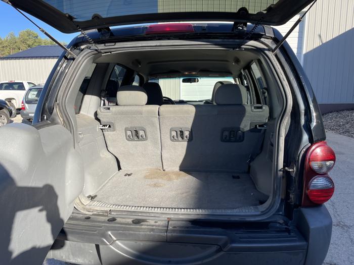 2006 jeep liberty renegade with 239782 miles for sale near elk-river, minnesota 60ee00b9af114cdf918dd61359cf9615.jpg
