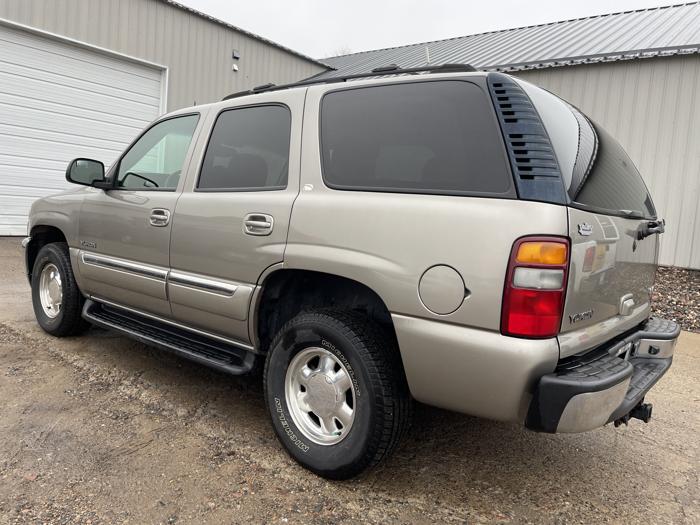 2003 gmc yukon sel with 165146 miles for sale near elk-river, minnesota 62b9c1fd741f49ef99359b3e4f8d89fd.jpg