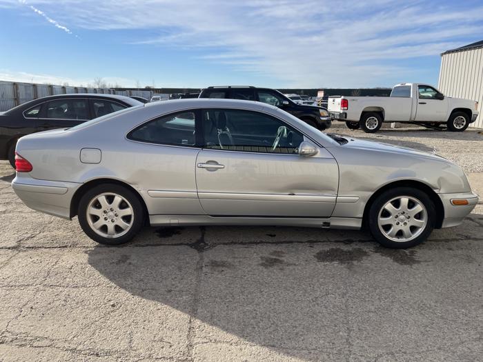 2000 mercedes-benz clk-class with 123499 miles for sale near elk-river, minnesota 6360ca208dc44484a3debc8243539bc3.jpg
