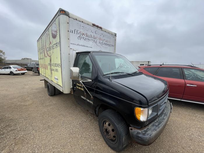 2003 ford e-350 with 214526 miles for sale near elk-river, minnesota 63e7de6794b14d889448e05d605c87da.jpg