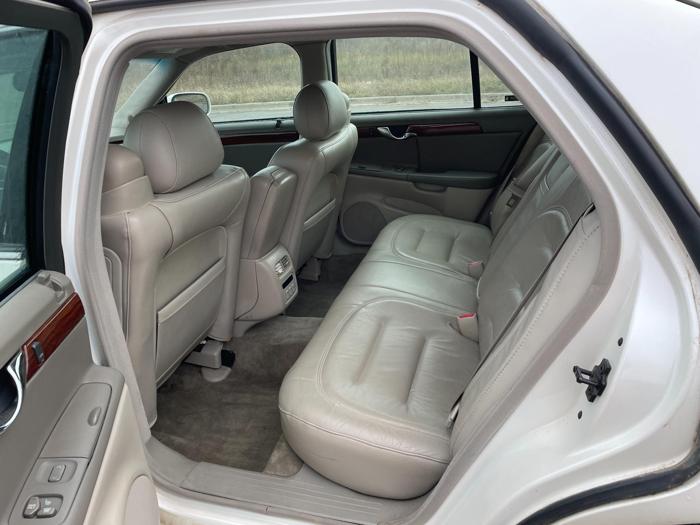 2003 cadillac deville base with 119932 miles for sale near elk-river, minnesota 64a410efe8c640fab614668029fe4294.jpg