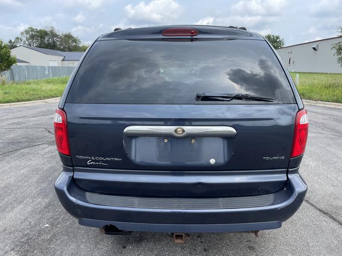 2007 chrysler town-&-country touring with 216573 miles for sale near elk-river, minnesota 661069810f9b490f9410cacb7f170e8e.jpg