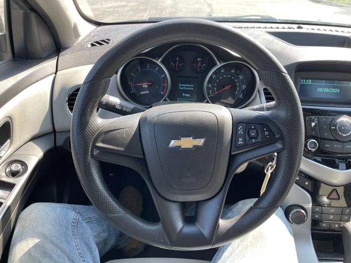 2012 chevrolet cruze ls with 173020 miles for sale near elk-river, minnesota 662215c2335f406cbb4f88419e9a5c18.jpg