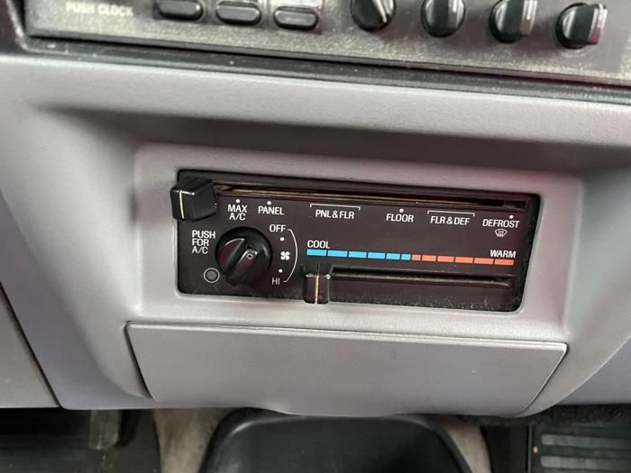 1993 ford ranger-crew-cab-(4-door) xl with 53672 miles for sale near elk-river, minnesota 6827d270f49943edb58697e0115851bb.jpg
