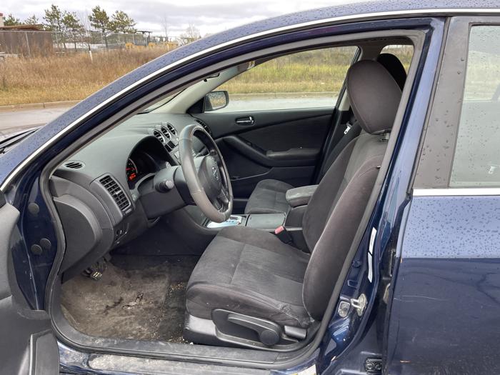 2012 nissan altima with 202502 miles for sale near elk-river, minnesota 6afc950f7c3f49d3a77ba43b347b80bd.jpg