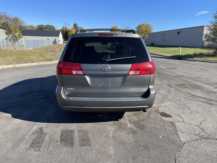 2004 toyota sienna xle with 268017 miles for sale near elk-river, minnesota 6b49d987188e4774ab723dbe79a763c3.jpg