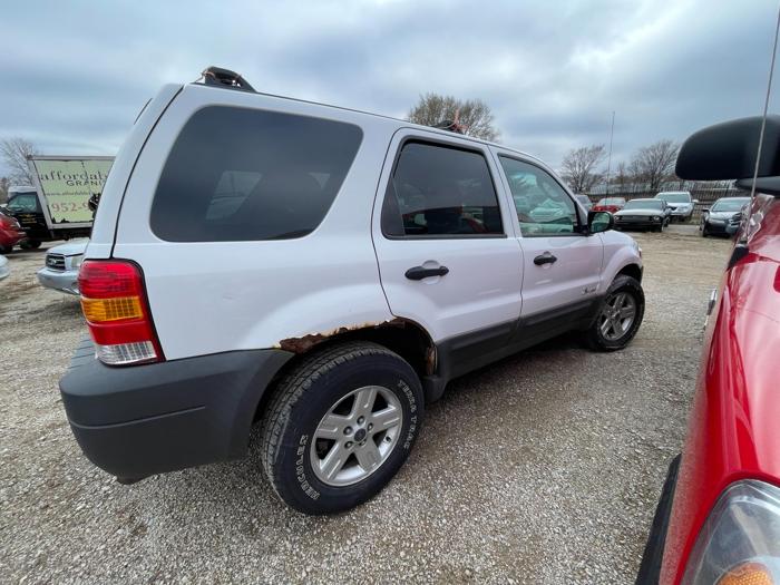 2006 ford escape-hybrid sel with 185605 miles for sale near elk-river, minnesota 6c94bacd74684863a9fbcdbf358d15b9.jpg